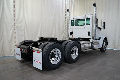 New 2027 Kenworth T880 Cummins ISX / X15 Semi Truck for sale #0617707 - photo 2