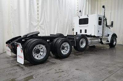 New 2027 Kenworth T880 Cummins ISX / X15 Semi Truck for sale #0617928 - photo 2