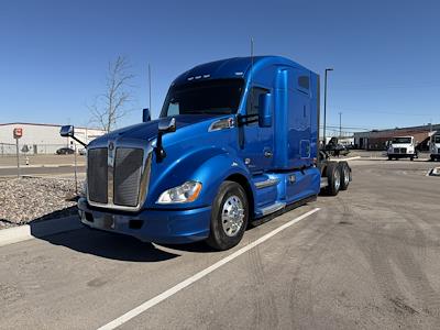 Used 2021 Kenworth T680 - photo 1