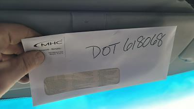 Used 2021 Kenworth T680 - photo 1