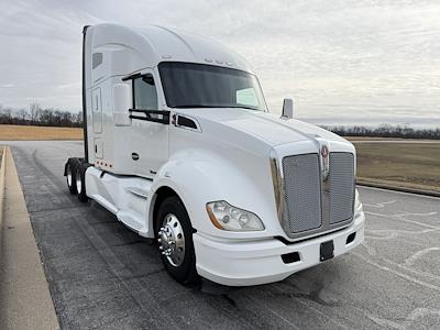 Used 2019 Kenworth T680 Cummins ISX / X15 Semi Truck for sale #0618176 - photo 1