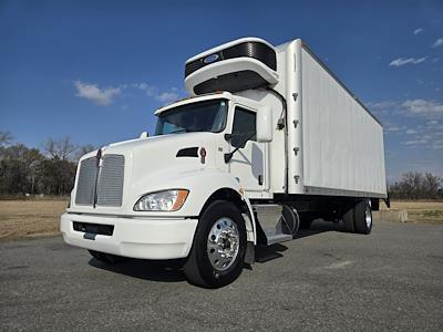 Used 2022 Kenworth T380 - photo 1