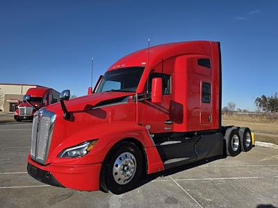 Used 2023 Kenworth T680 Cummins ISX / X15 Semi Truck for sale #0618400 - photo 2