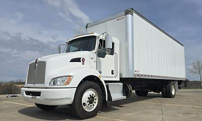 Used 2021 Kenworth T270 - photo 1