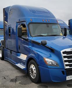 Used 2020 Freightliner Cascadia Detroit Diesel DD15 Semi Truck with Sleeper Cab for sale #0618419 - photo 1