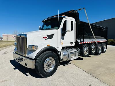 Used 2019 Peterbilt 567 - photo 1