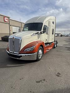 Used 2023 Kenworth T680 - photo 1