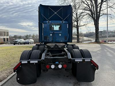 Used 2021 Kenworth T680 - photo 1