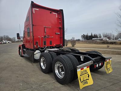 Used 2023 Kenworth T680 - photo 1