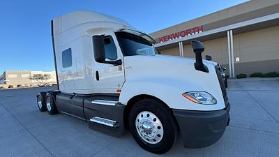 Used 2021 International LT - photo 1