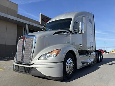 Used 2023 Kenworth T680 Cummins ISX / X15 Semi Truck for sale #0618830 - photo 2
