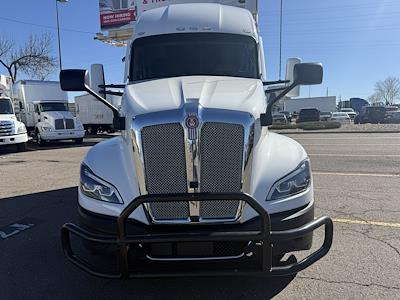 Used 2023 Kenworth T680 - photo 1