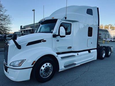 Used 2023 Peterbilt 579 - photo 1