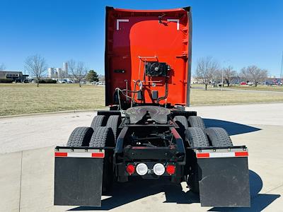 Used 2022 Kenworth T680 - photo 1
