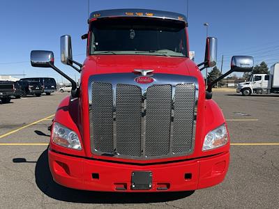 Used 2021 Peterbilt 579 - photo 1