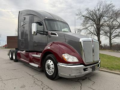 Used 2021 Kenworth T680 - photo 1