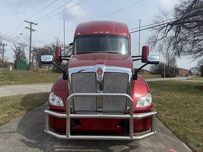 Used 2019 Kenworth T680 - photo 1