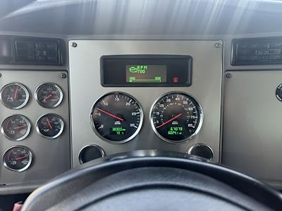 Used 2023 Kenworth T280 - photo 1