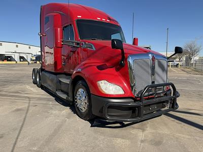 Used 2020 Kenworth T680 - photo 1