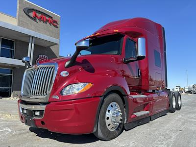 Used 2024 International LT - photo 1