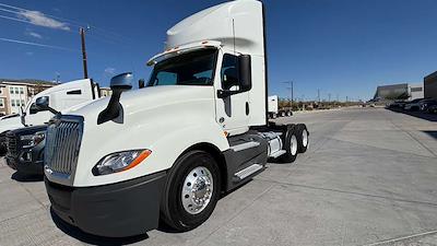 Used 2019 International LT - photo 1