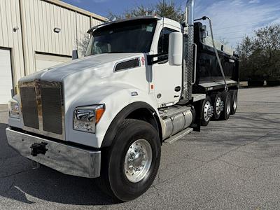 Used 2024 Kenworth T880 - photo 1