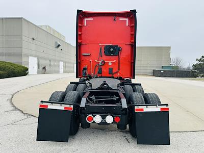Used 2022 Kenworth T680 - photo 1