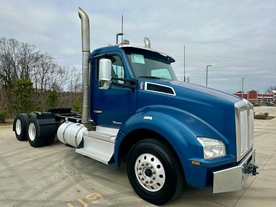 Used 2020 Kenworth T880 - photo 1