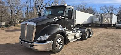 Used 2020 Kenworth T680 - photo 1