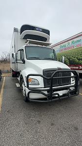 Used 2023 Kenworth T380 - photo 1
