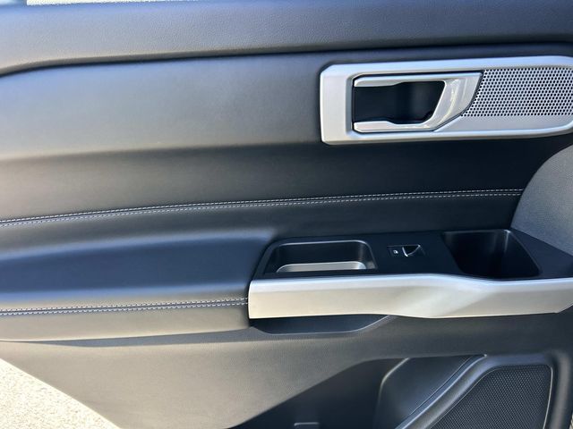 Used 2023 Ford Explorer - photo 10