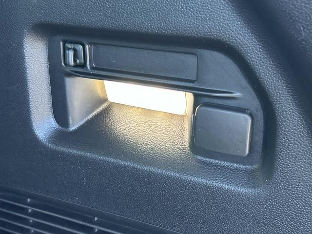 Used 2023 Ford Explorer - photo 15