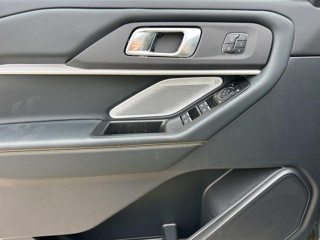 New 2026 Ford Explorer - photo 27