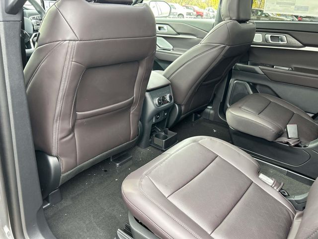 New 2026 Ford Explorer - photo 21
