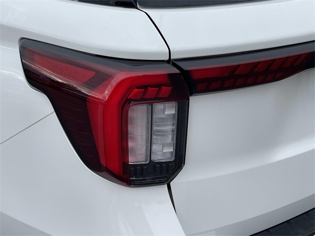 New 2026 Ford Explorer - photo 12