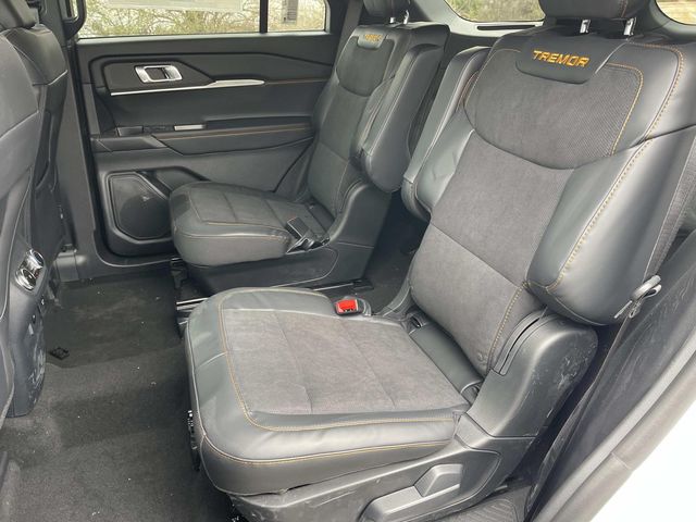 New 2026 Ford Explorer - photo 20