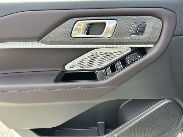 New 2026 Ford Explorer - photo 28