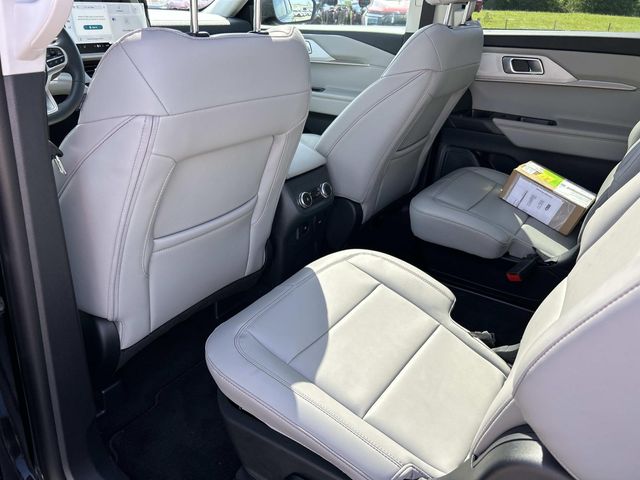 New 2026 Ford Explorer - photo 24