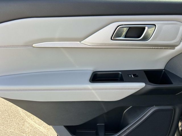 New 2026 Ford Explorer - photo 23