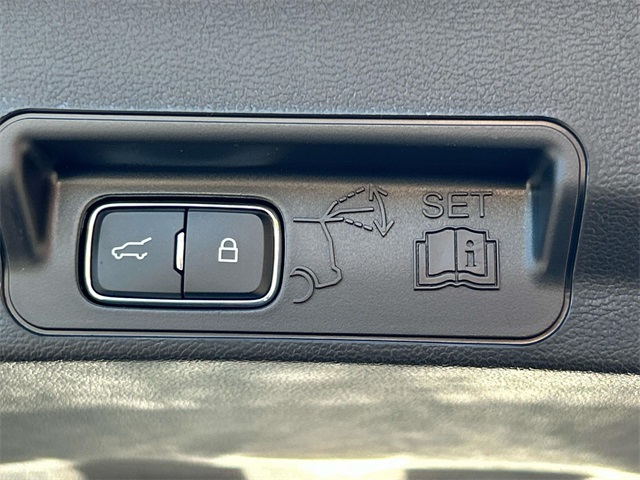 New 2026 Ford Explorer - photo 15