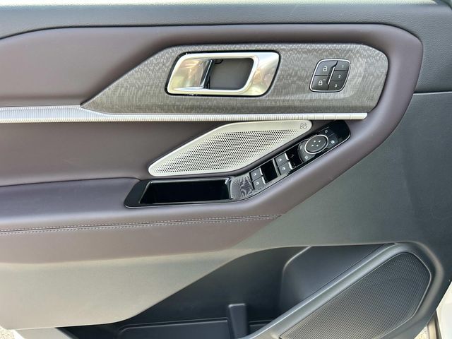 New 2026 Ford Explorer - photo 26