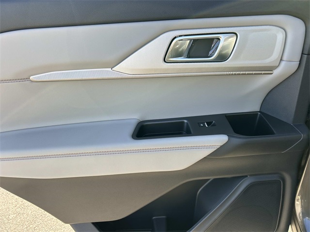 New 2026 Ford Explorer - photo 19