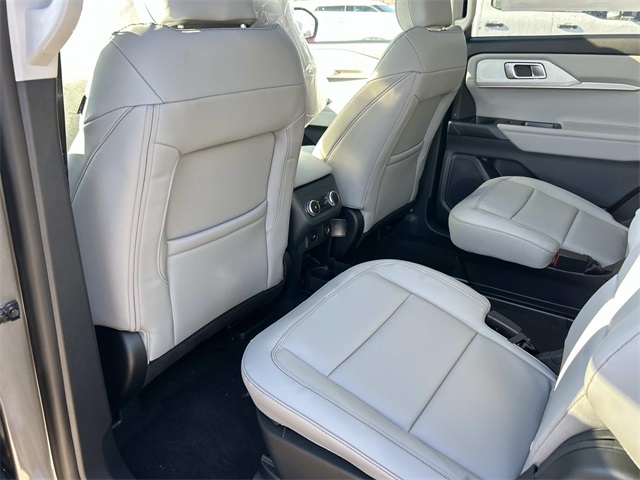 New 2026 Ford Explorer - photo 20