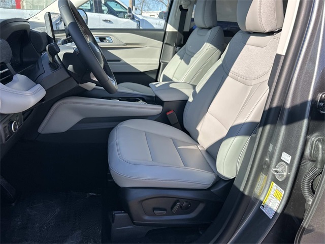 New 2026 Ford Explorer - photo 29