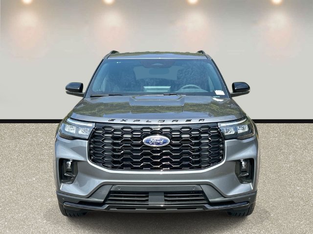 New 2026 Ford Explorer - photo 2