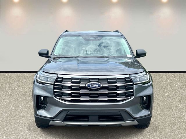 New 2026 Ford Explorer - photo 2