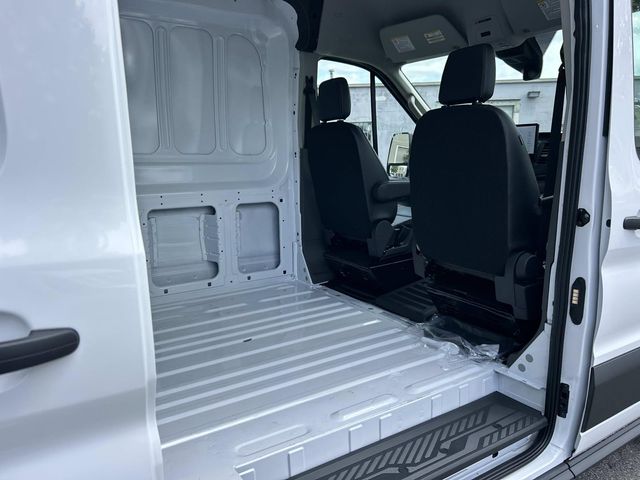New 2026 Ford Transit 250 - photo 23