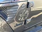 2024 Jeep Gladiator Crew Cab 4WD Pickup for sale #KF00278A - photo 9