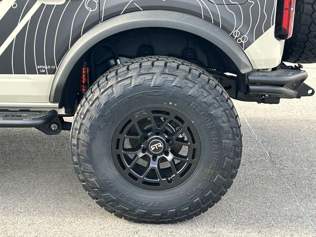 New 2025 Ford Bronco - photo 16
