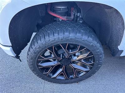 Used 2021 Chevrolet Silverado 1500 - photo 1